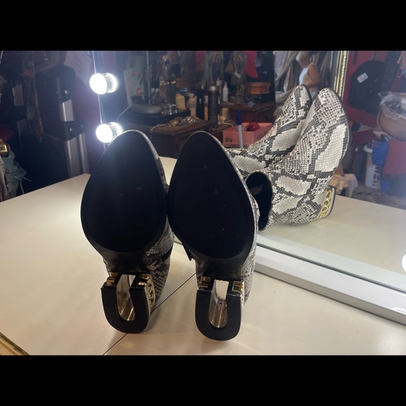 Dancing booties - Picture 5 of 5